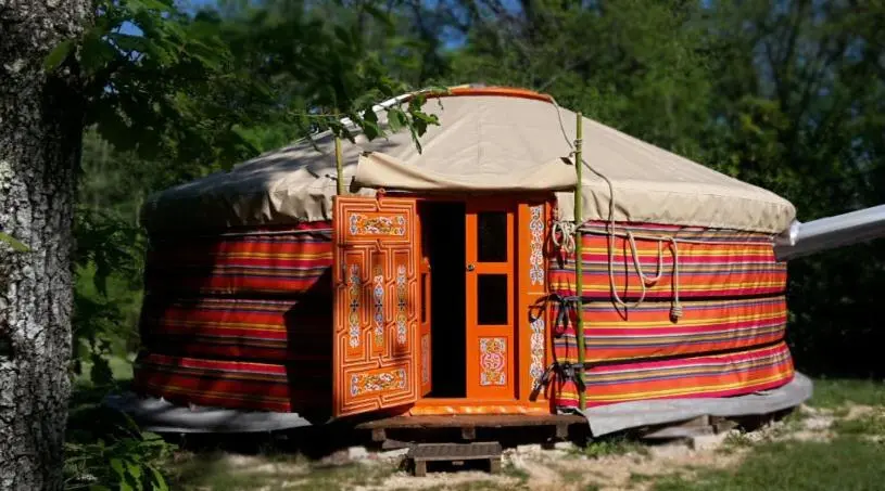 Photo Yourte - Bois et Toile